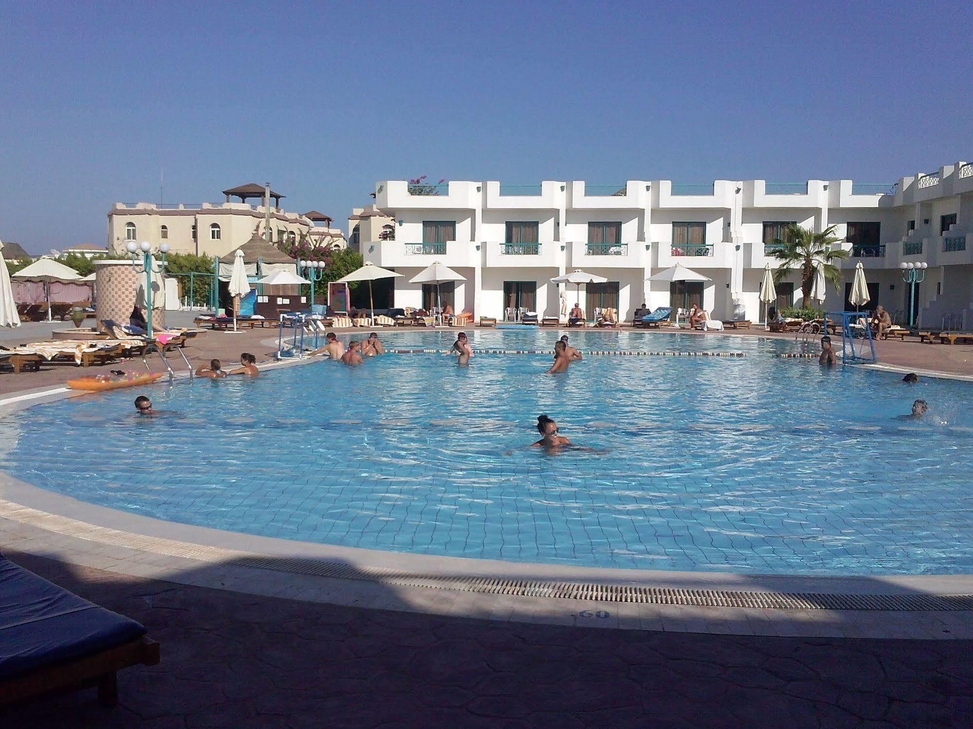 Sharm Cliff Resort Buitenkant foto