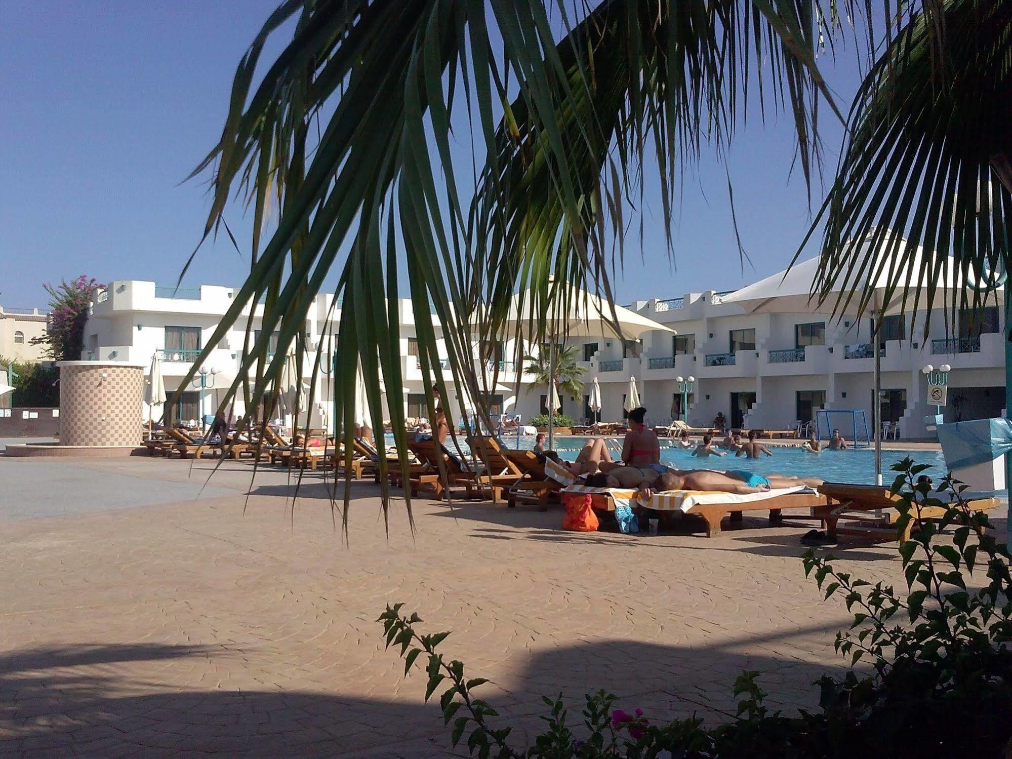 Sharm Cliff Resort Buitenkant foto